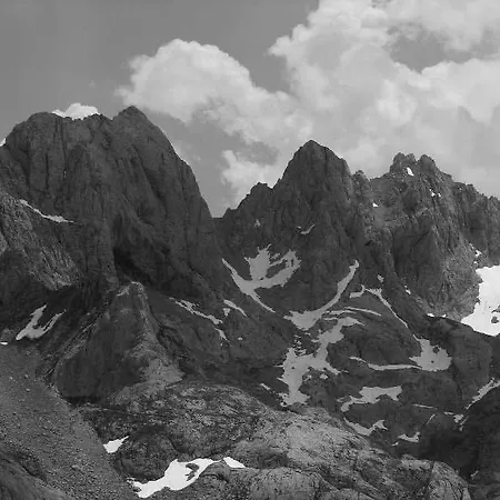 מלון Granda Onís